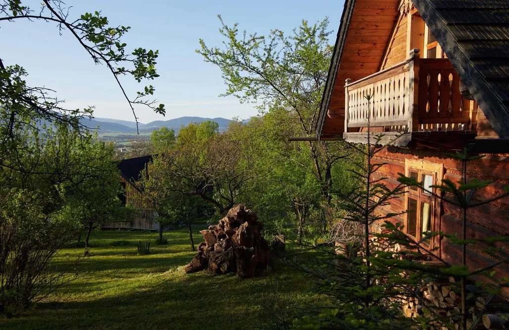 AlohaCamp Dom pod Lasem 1