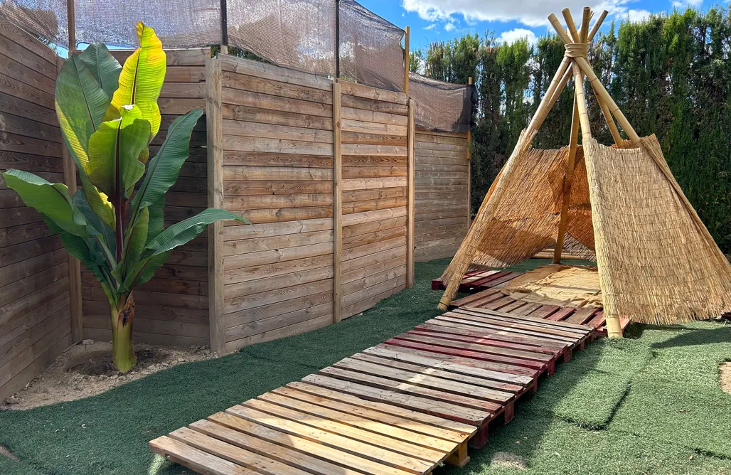 noclegi AlohaCamp Casa de la Cascada 1