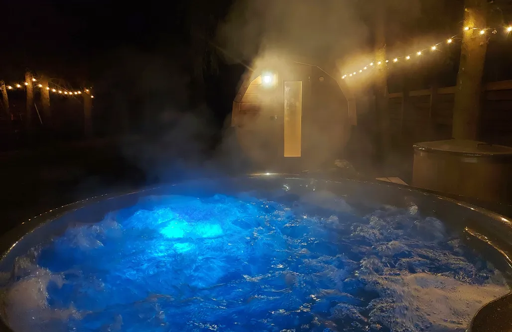 ubytování AlohaCamp Smrkový les Sauna & Jacuzzi 4