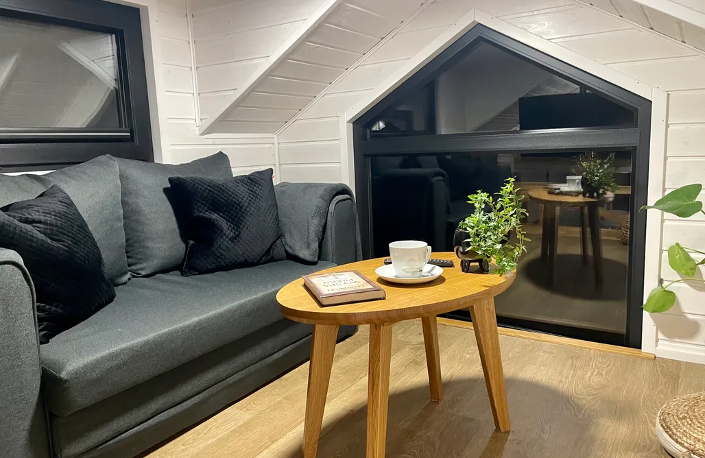 Domek na Weekend dla Dwojga Tiny Silent House 1