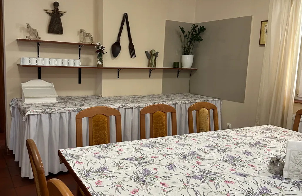 AlohaCamp Pokój 3-osobowy z łóżkiem małżeńskim  1