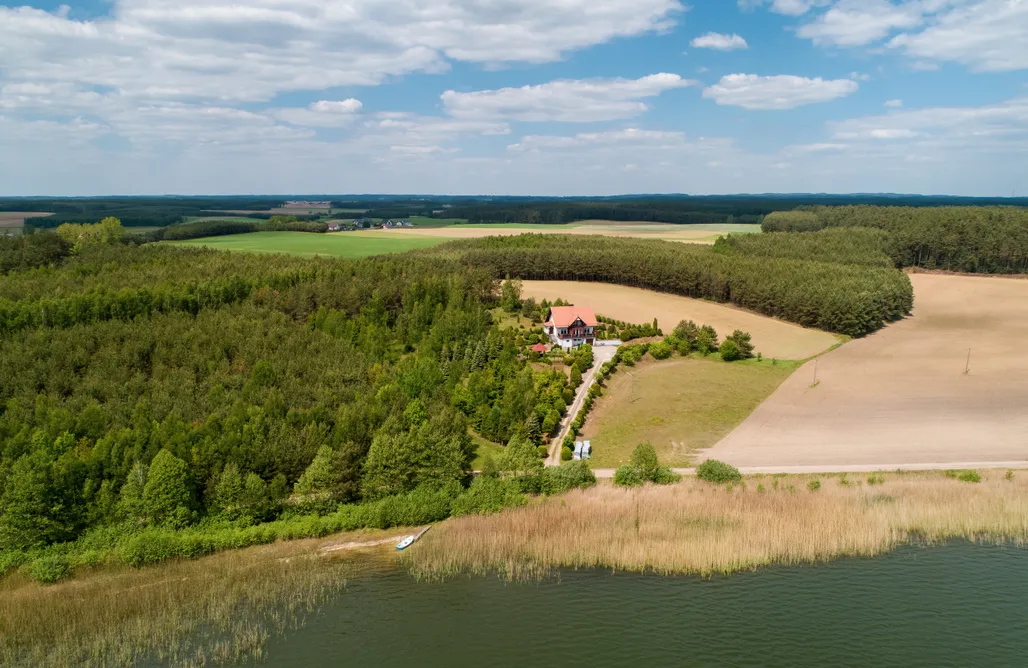 Glamping Poland Dom na wzgórzu z widokiem na jezioro z balią i sauną 3