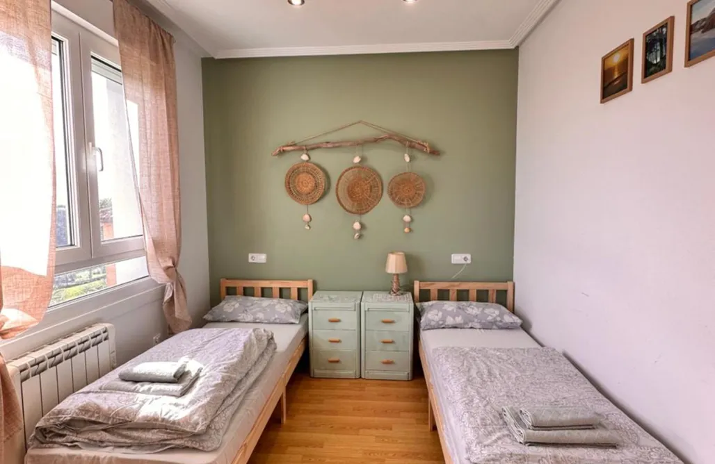 AlohaCamp Habitación Doble con Baño Compartido 4