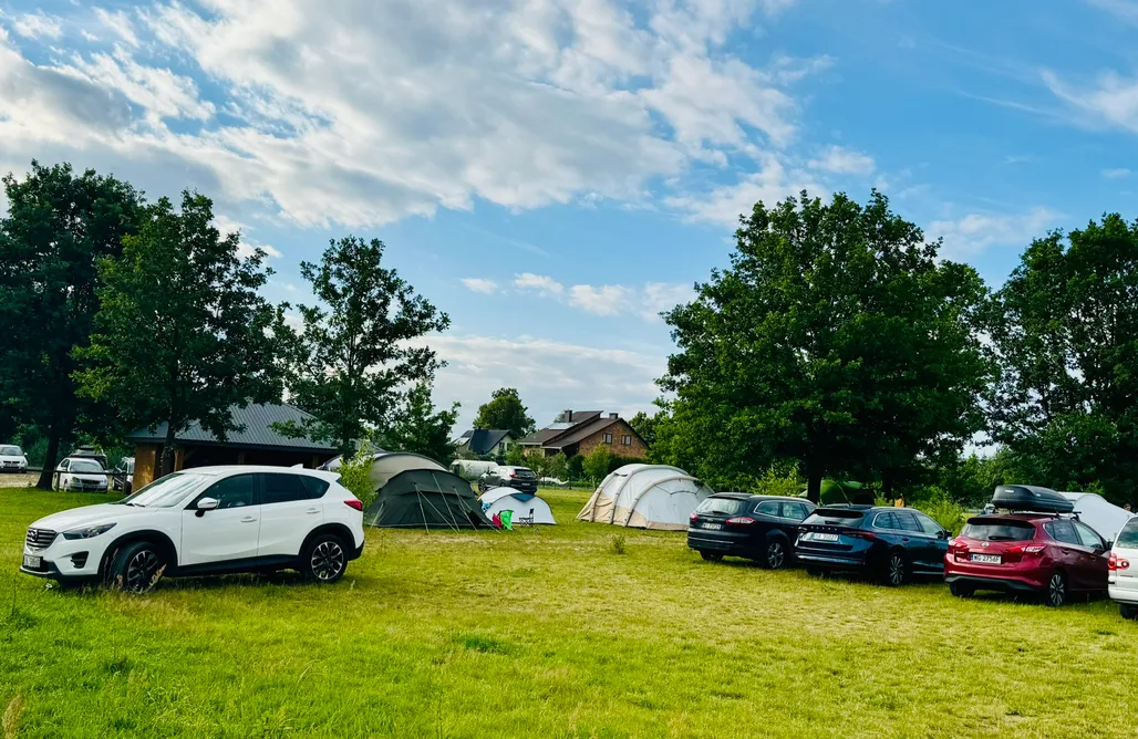 Miejsce namiotowe - Przystań Zagać  AlohaCamp