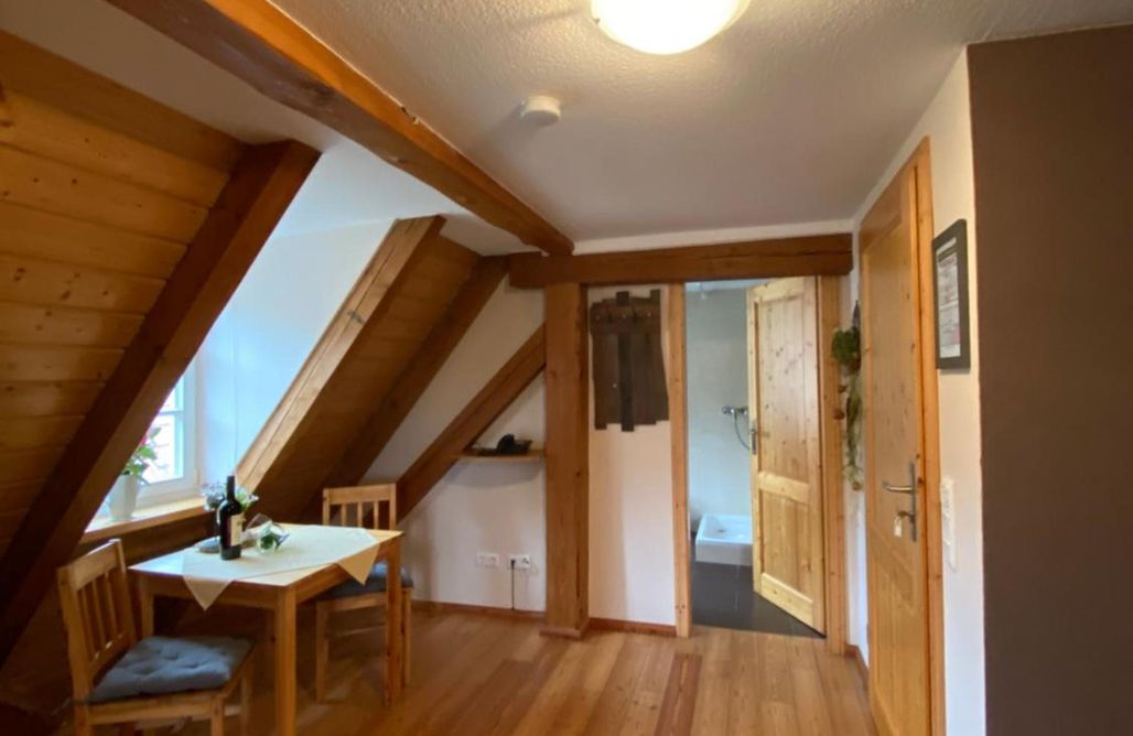 AlohaCamp Großes Doppelzimmer Nr. 22 2