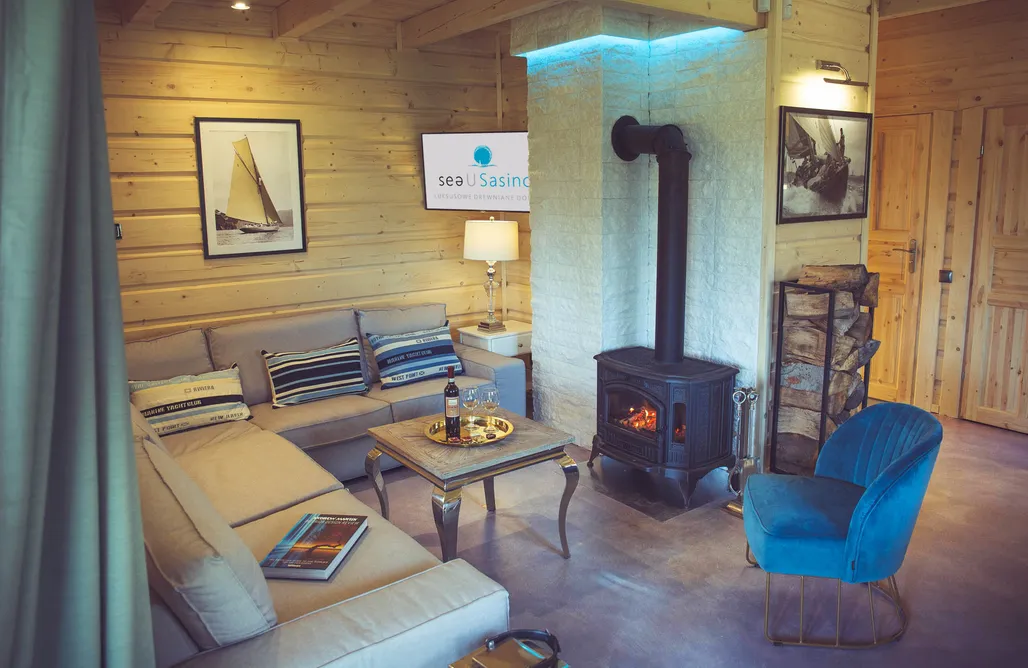 AlohaCamp SEAUSASINO DOM PIERWSZY 2