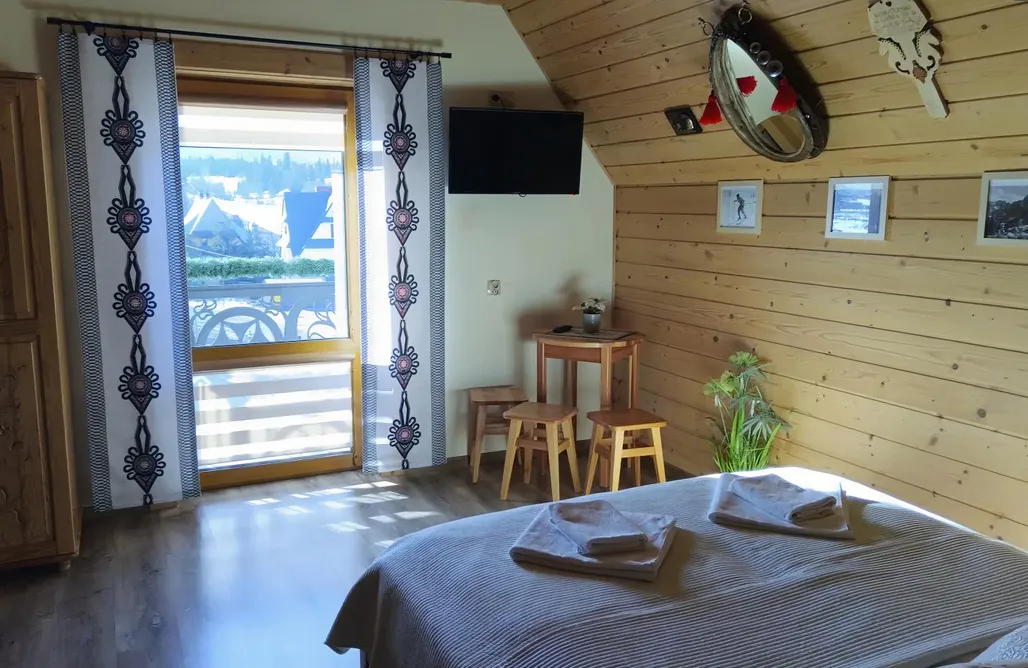 AlohaCamp Górski domek 4