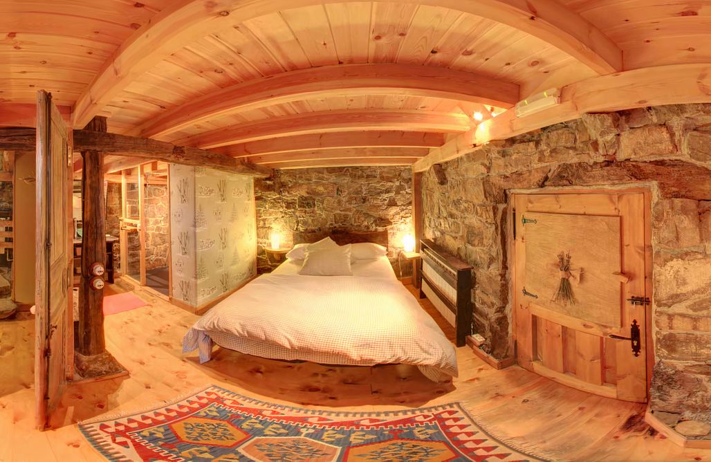 AlohaCamp Cabaña Suite 2