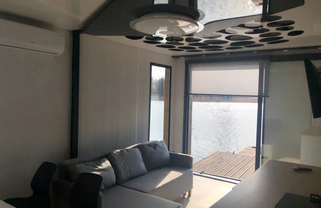 AlohaCamp Domek na wodzie 4