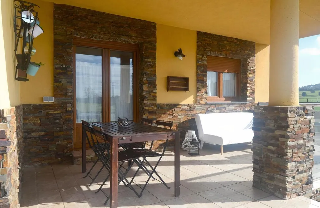 Alojamiento en Pravia House in the center of Asturias 1