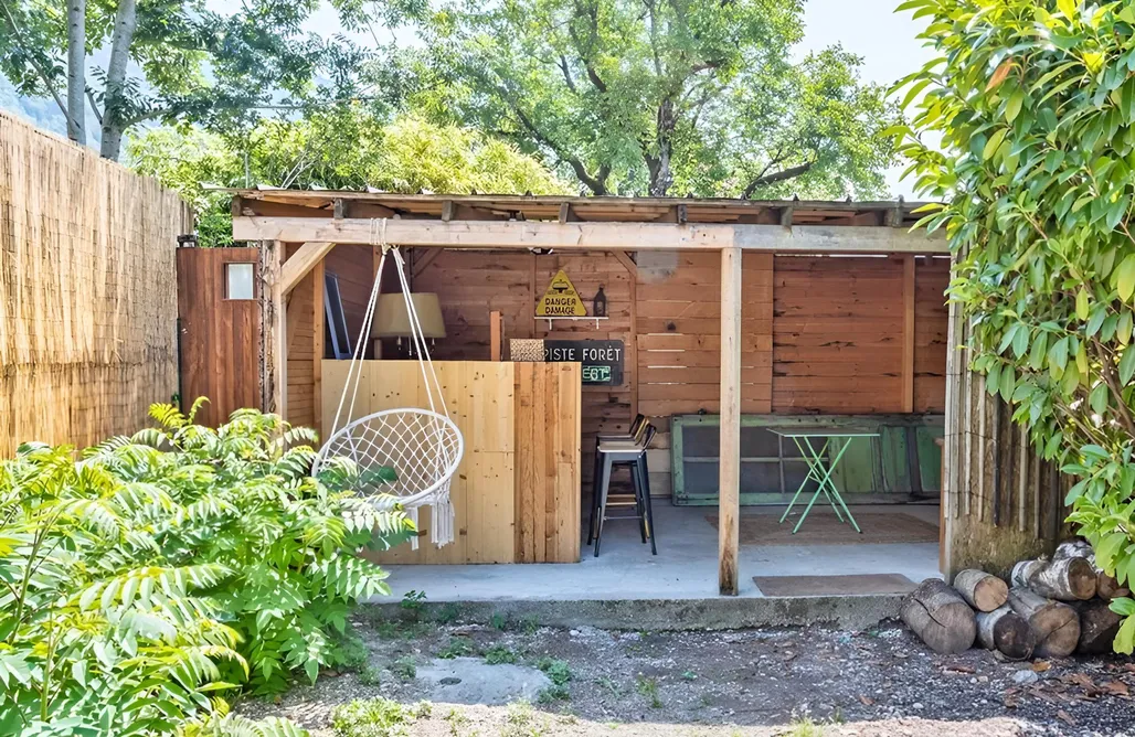 Unterkunft AlohaCamp Le Cabanon - maison à deux pas du Lac 4