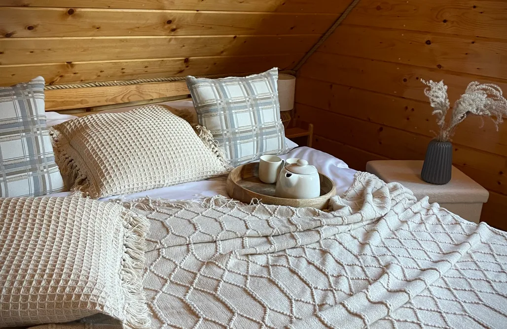 ubytovanie AlohaCamp Domki z Prywatnym SPA, Balią i Stawem blisko Gorców 4
