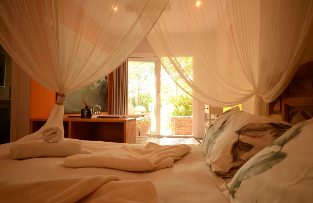 AlohaCamp Suite Tierra jacuzzi 3