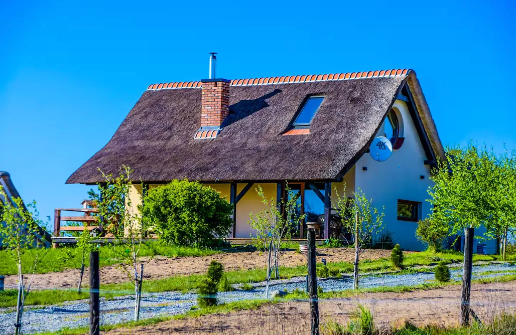 noclegi AlohaCamp Ptasia Osada Dom Perkoz 4