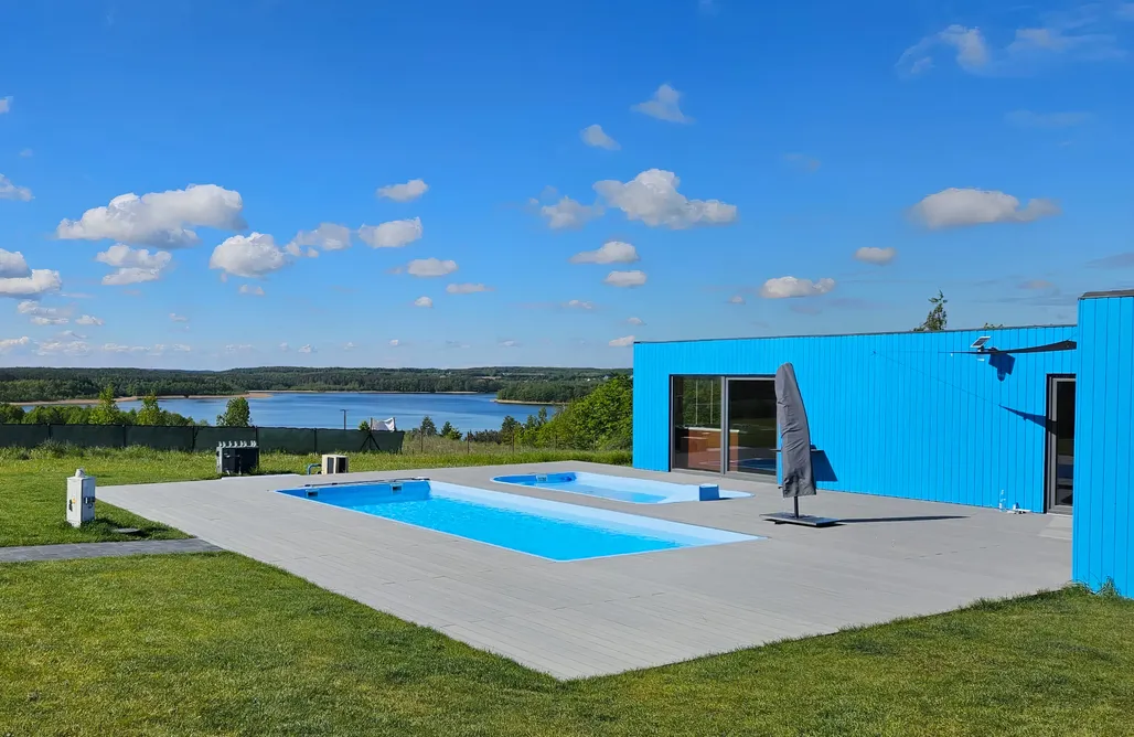 Kurztrip Europa Błękitne Wzgórze z Sauna i Jacuzzi 2