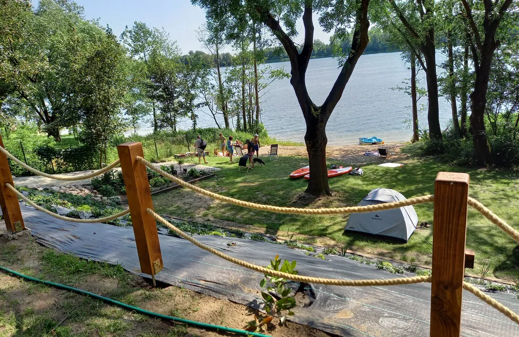 noclegi AlohaCamp Miejsce kamperowe i namiotowe - Biwak Na Skarpie 5