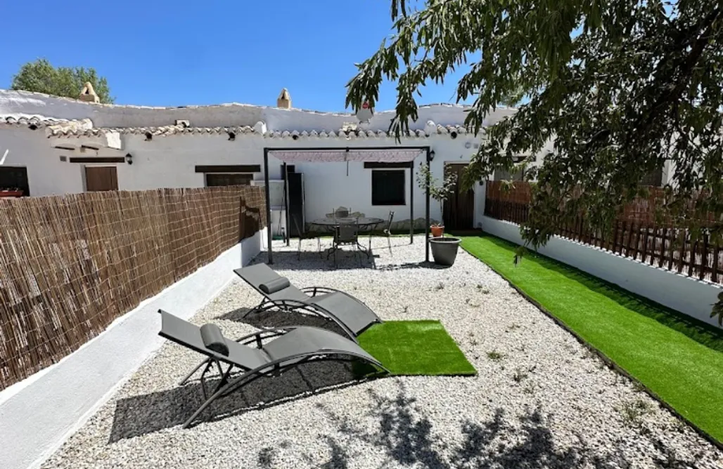 Cabañas con chimenea para dos personas Casa Cueva Luna 3