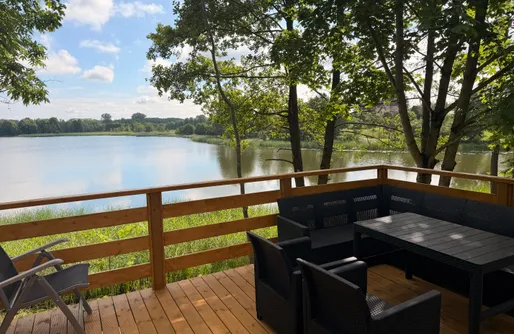 Zdjęcie obiektu Stodoła Nad Wodą - Domek U Jeziora