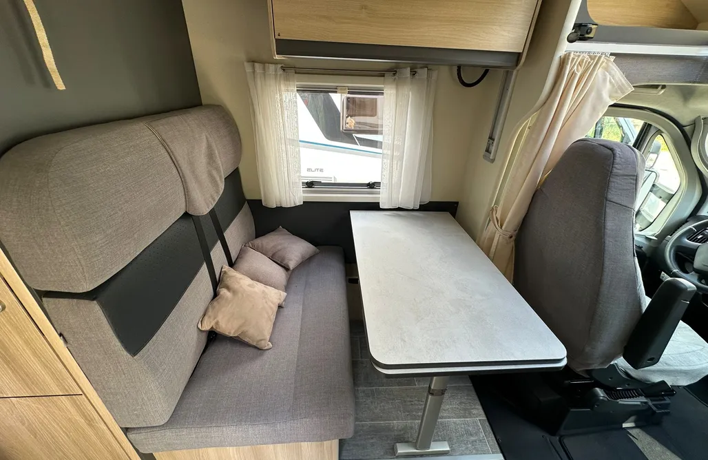 AlohaCamp Kamper Itineo PJ700 2023 - 5 osobowy 3