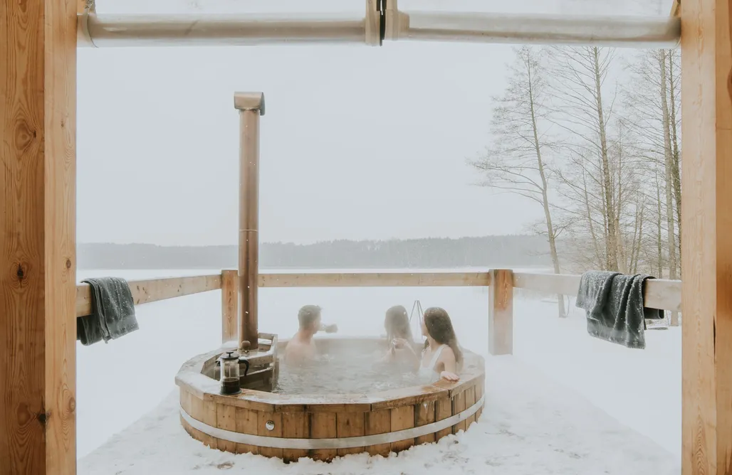 noclegi AlohaCamp Siedlisko Rogówko - Dom Piekarza i Pszczelarza  1