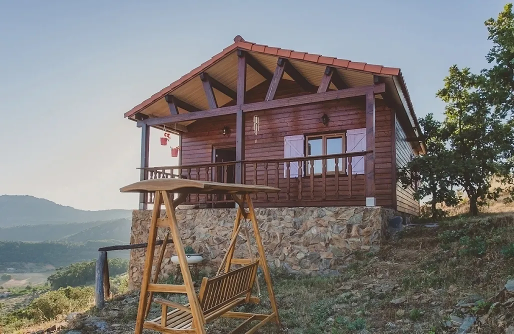 Casa rural en Guadalupe Cabaña Violeta 2
