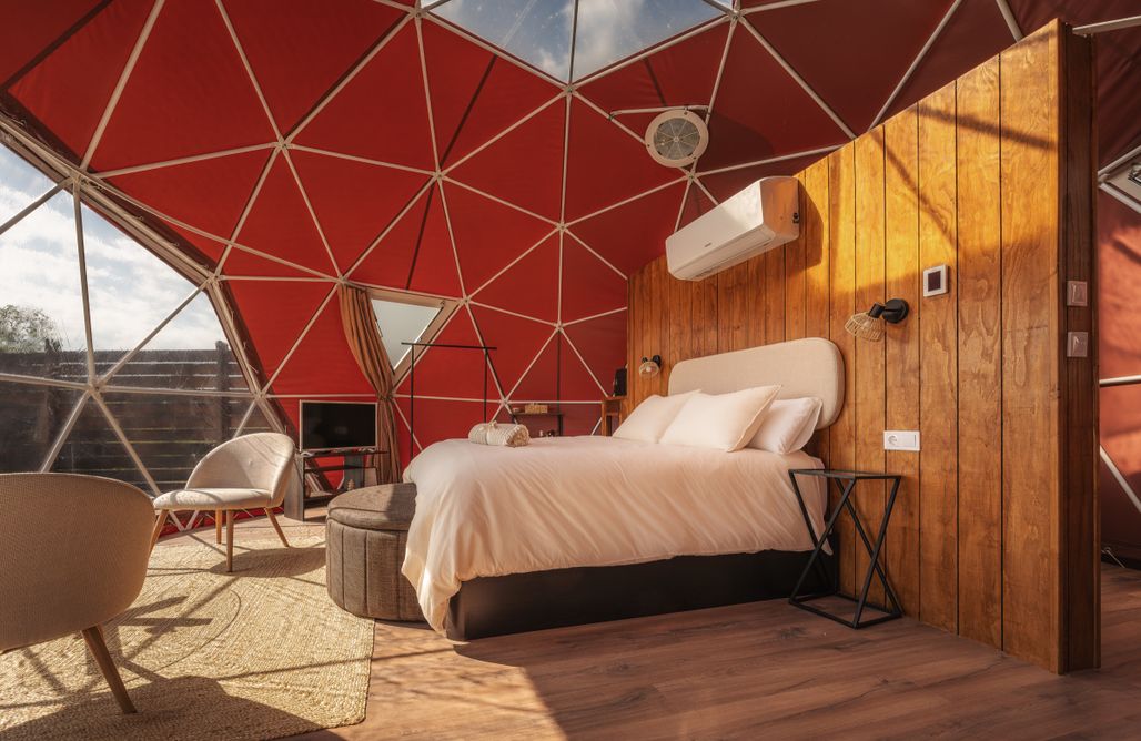 AlohaCamp DOMADE Glamping Dome 2