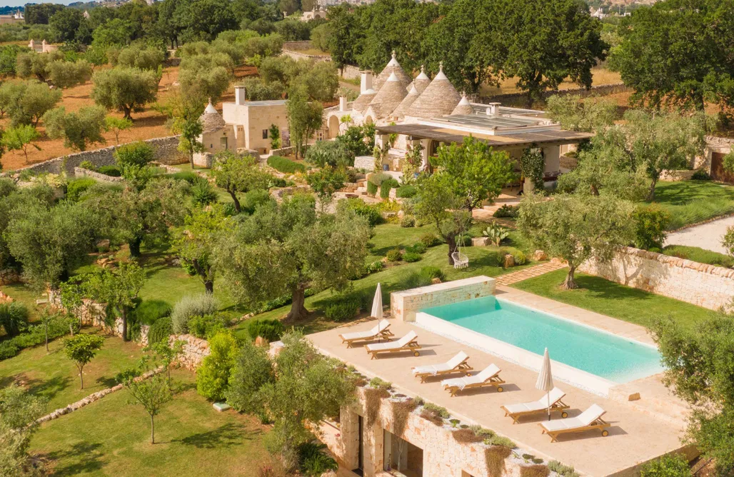 Raffinato borgo di trulli by ItriaLuxuryStays AlohaCamp