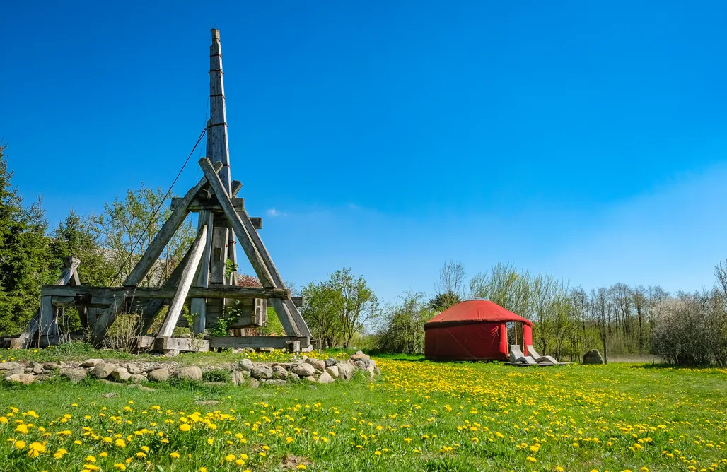 noclegi AlohaCamp Weinrote Jurte für Genießer (1 - 3 Pers.) 4