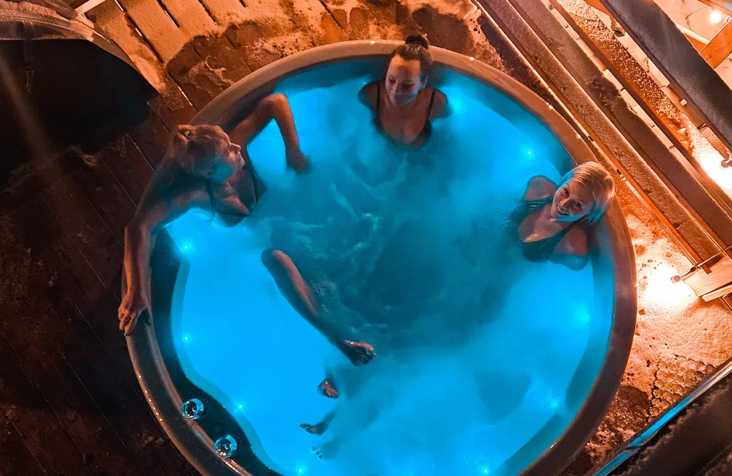 noclegi AlohaCamp Aleksandria nad Olzą  1