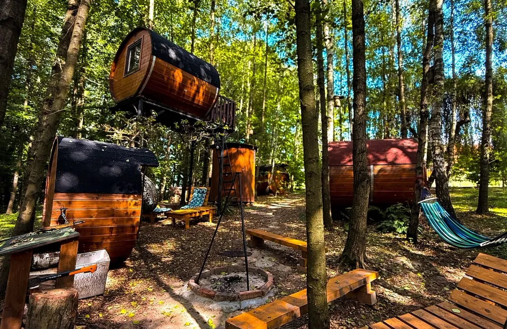 Unterkunft AlohaCamp Waldschlaf Glamping Baumhaus 1