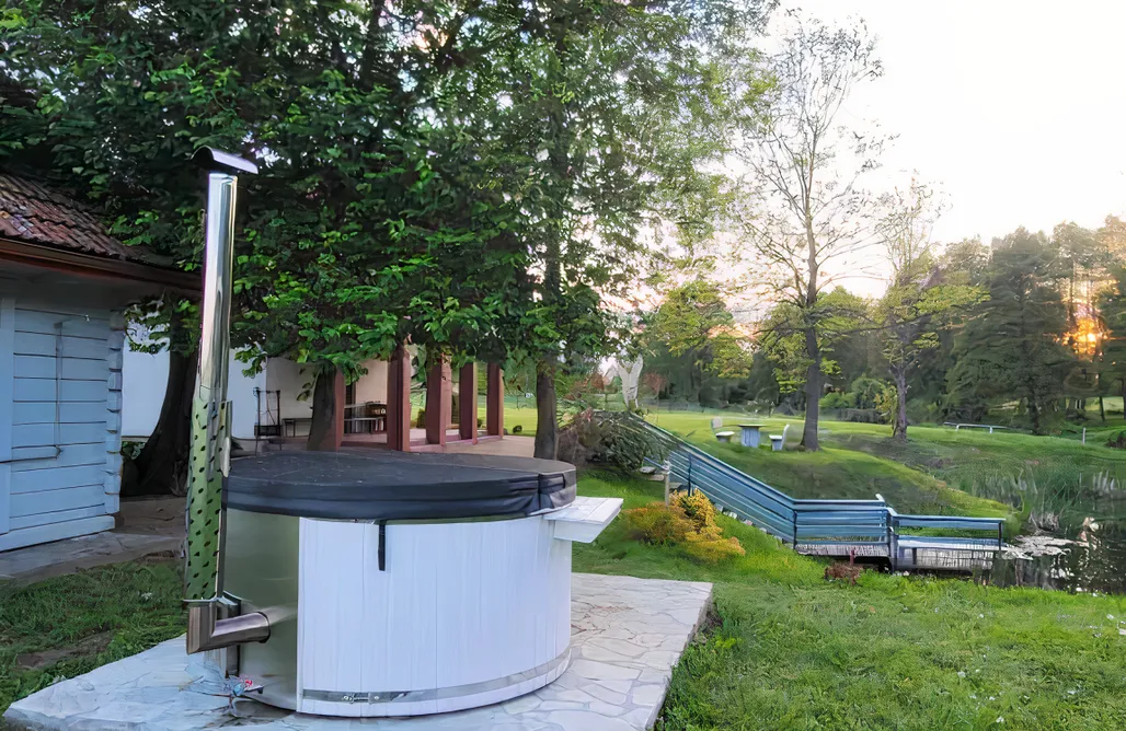 hebergement AlohaCamp Sielsko Anielsko z Sauną i Jacuzzi  4