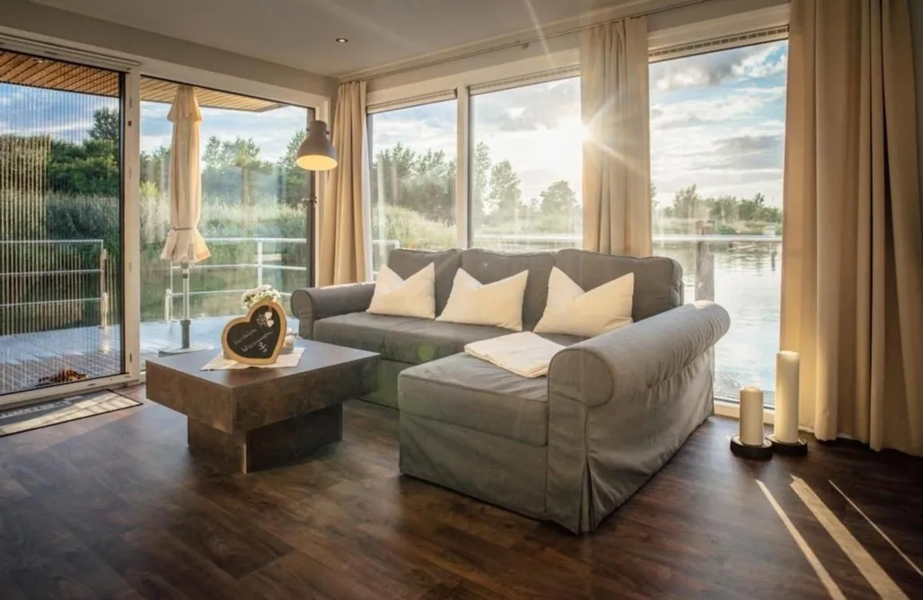 AlohaCamp Hausboot Grasshopper 4