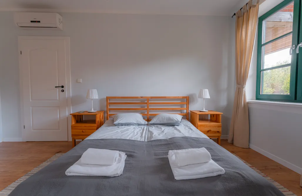 AlohaCamp Dom 12 osobowy z jacuzzi i kominkiem 3