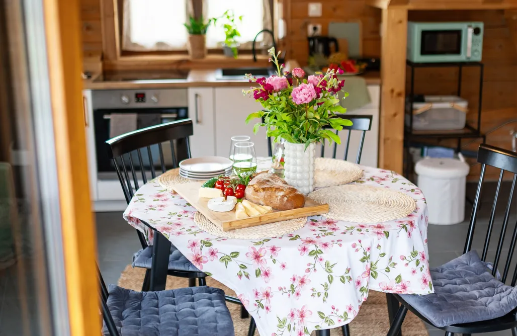 hebergement AlohaCamp Leśne Zacisze 1 | Domek sauną i balią w cenie  5