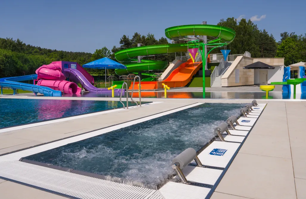 noclegi AlohaCamp Miejsce kamperowe i namiotowe - Osada Zborów Camp & Bed 4