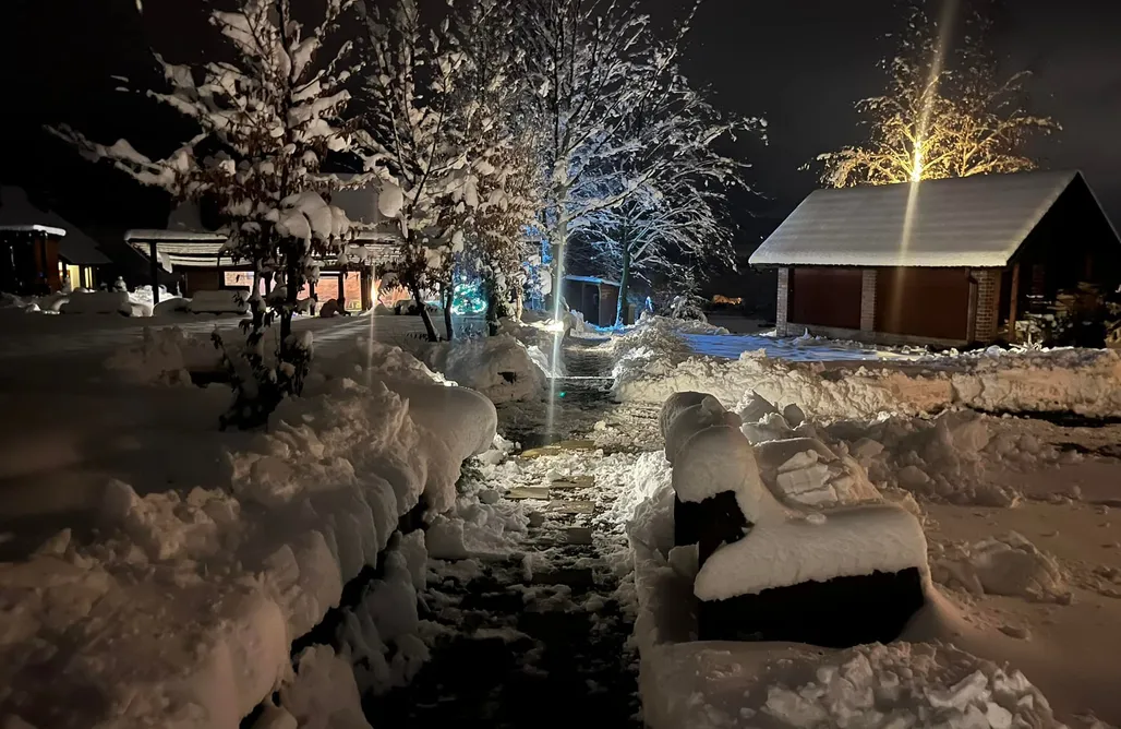 noclegi AlohaCamp Przystanek Zapotocze 1