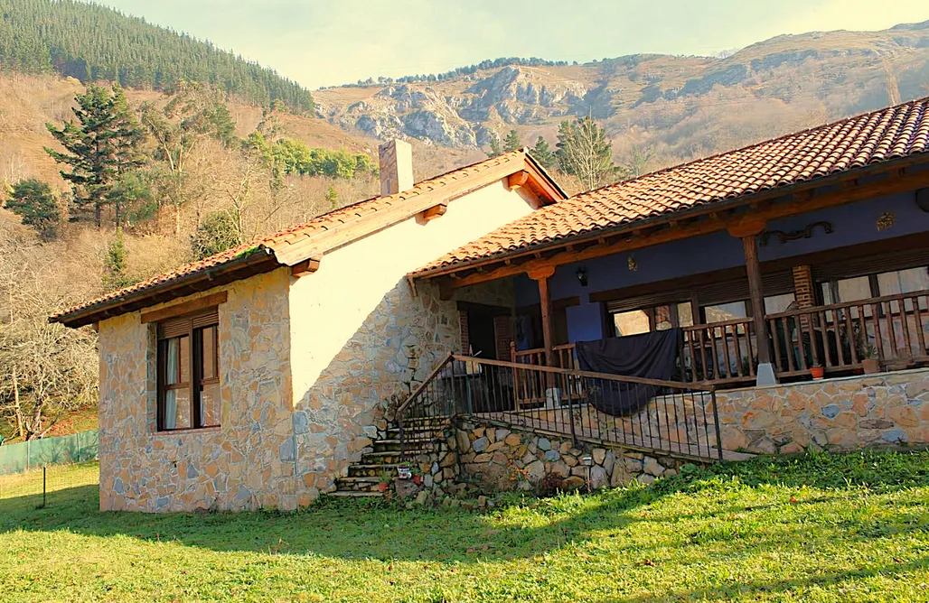 Casas Rurales en Llanes baratas Casa Trasgu 2