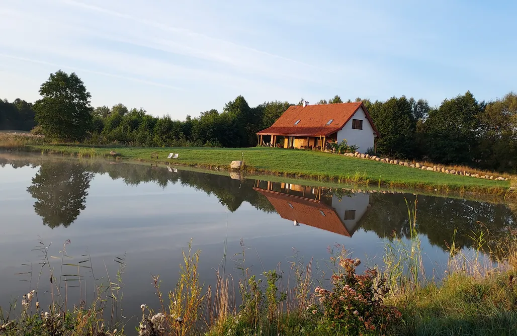 AlohaCamp Żeremisko - klimatyczny dom na odludziu 1