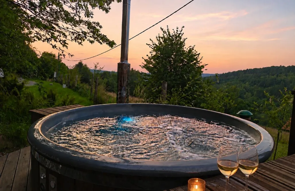Week-end en Amoureux Avec Jacuzzi Privatif WildNest House 3