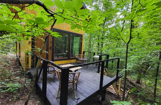 Zdjęcie obiektu Wiewiórkowo Premium Hideaway | Dom w dzikim lesie, Gorąca Balia & Kino