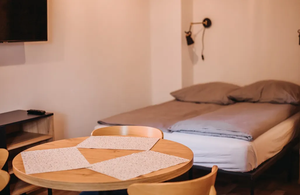 AlohaCamp Studio parter  3