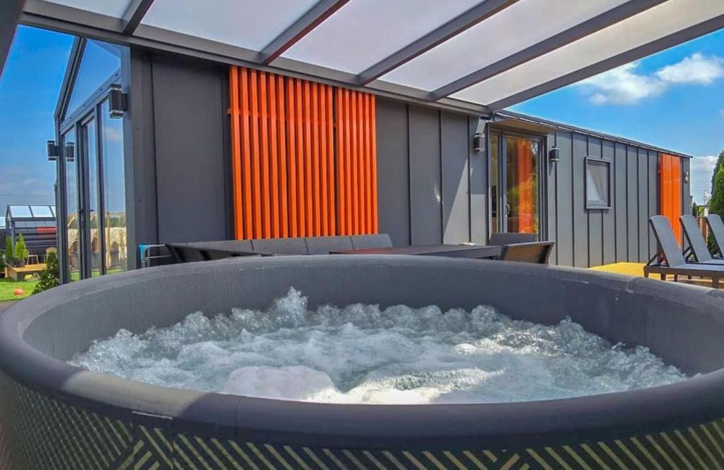 AlohaCamp Domek Exclusive numer 9 2