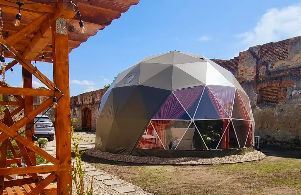Glamping Warszawa Glamping Tajemniczy Ogród 3