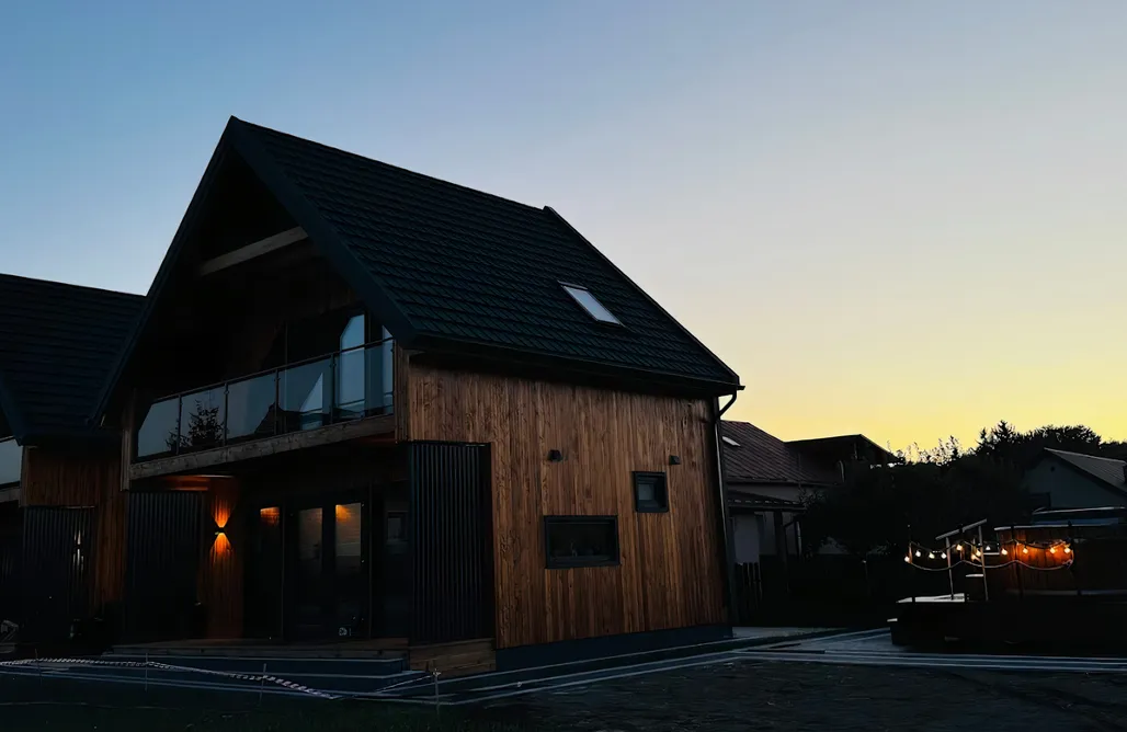 Baumhaushotel Sachsen Modrzewiowe Domki przy Zalewie Krasnobrodzkim  3