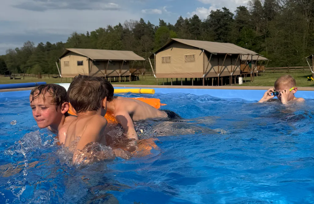 noclegi AlohaCamp Liva Park Ville  1