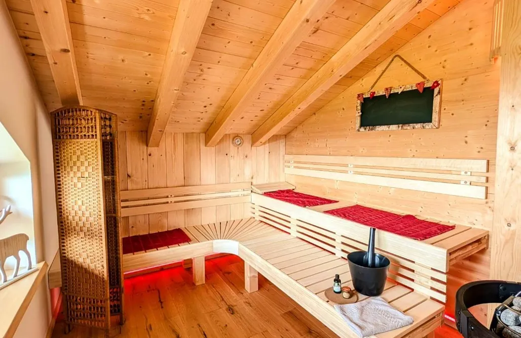 AlohaCamp Chalet Pfingstrose 1