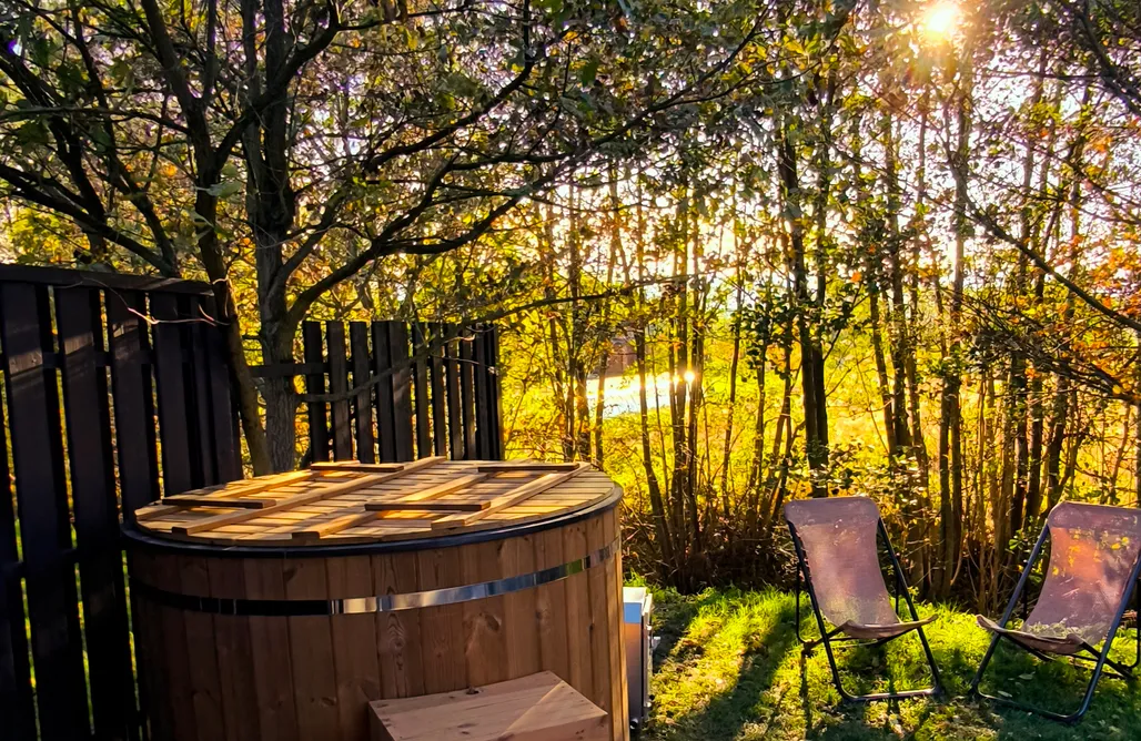 AlohaCamp Domek z balią i sauną 1