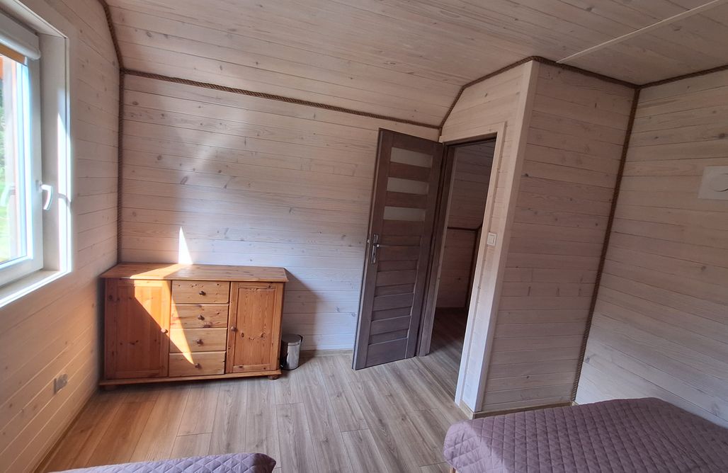 AlohaCamp Domek na Świerzowskiej Polanie 2