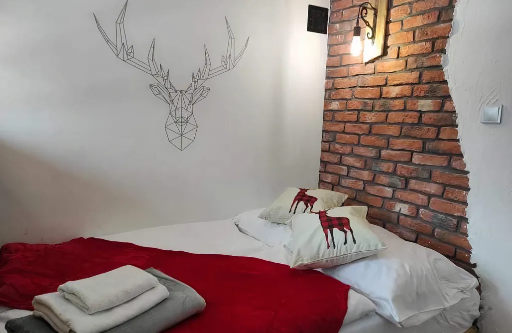 AlohaCamp Chałpa na skarpie 2