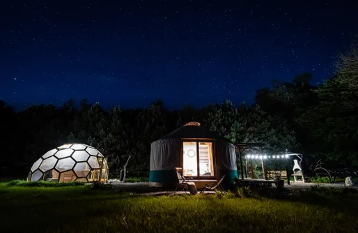 Zdjęcie obiektu Jurta Jura polna